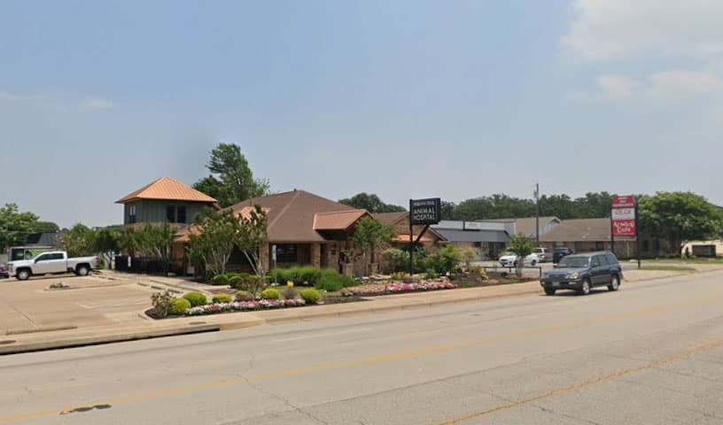 Brown Trail Animal Hospital