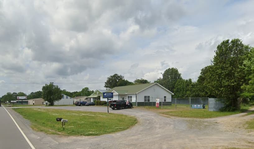 North Blount Animal Hospital