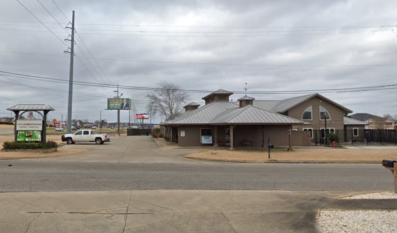 Taylor Crossing Animal Hospital