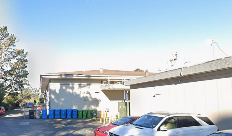 Seven Hills Veterinary Hospital