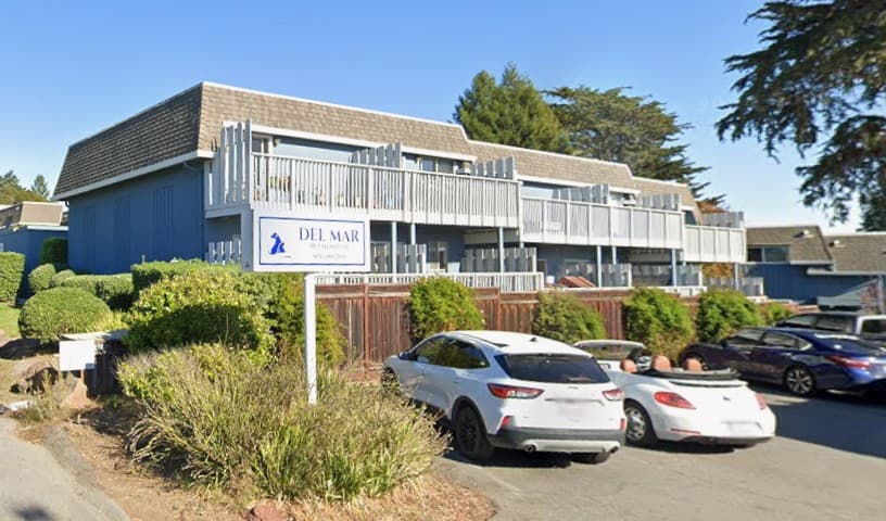 Del Mar Pet Hospital