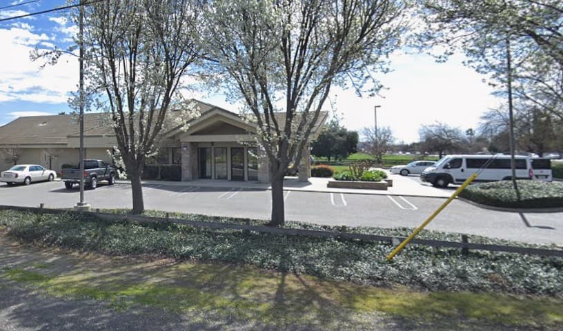 Village Oak Veterinary Hospital