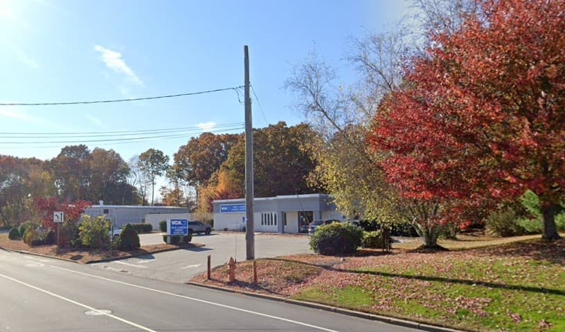 VCA New London Animal Hospital