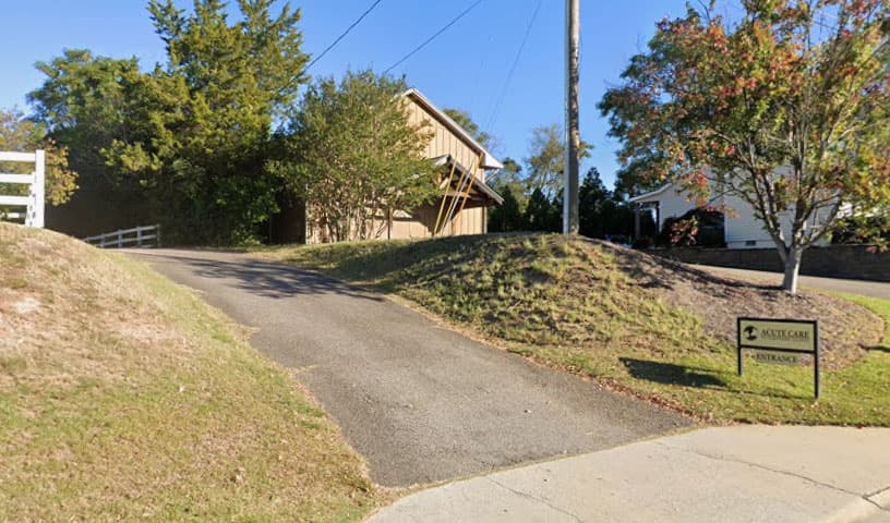 Acute Care Veterinary Clinic