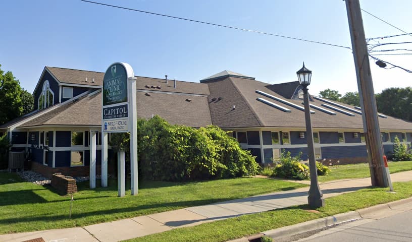 Lake Lansing Road Animal Clinic
