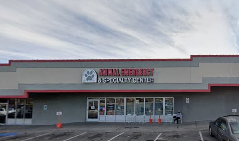 Animal Emergency and Specialty Center