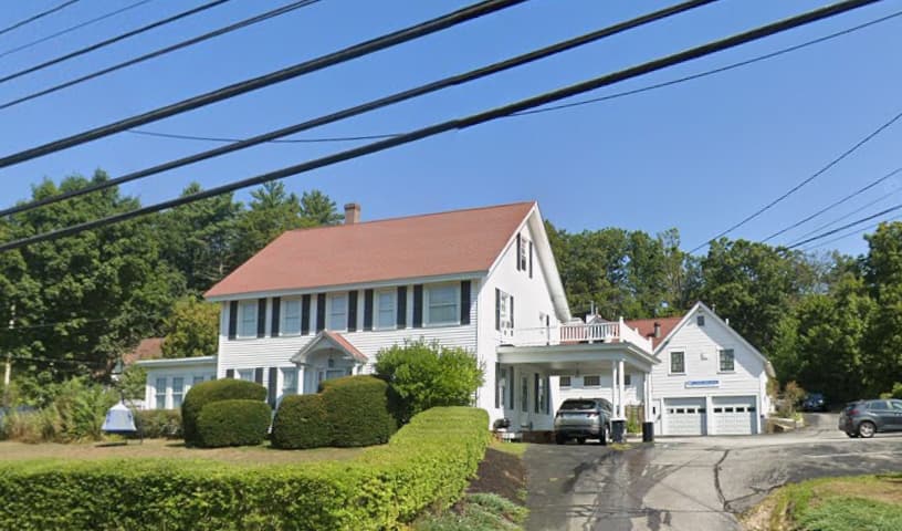 VCA Russell Animal Hospital