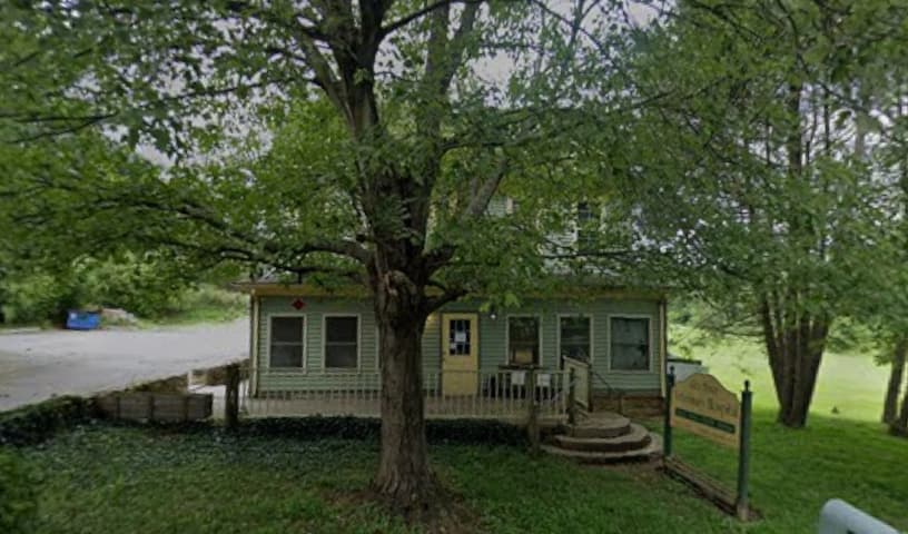 Glen Manor Veterinary Hospital