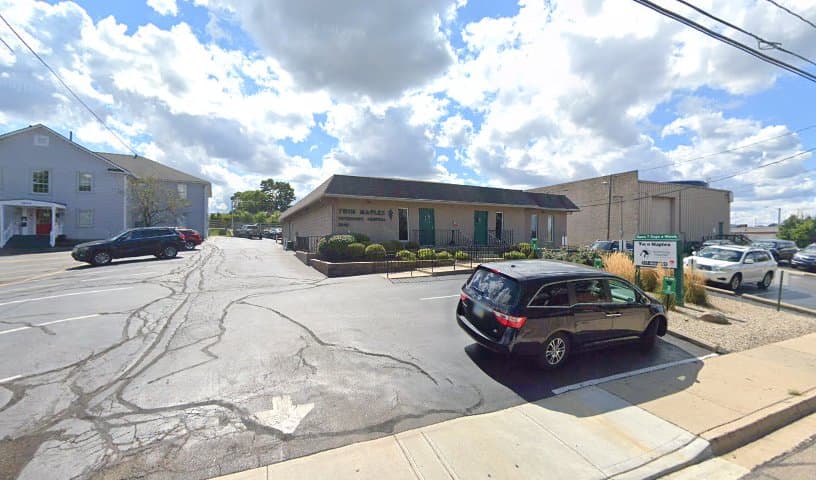 Twin Maples Veterinary Hospital