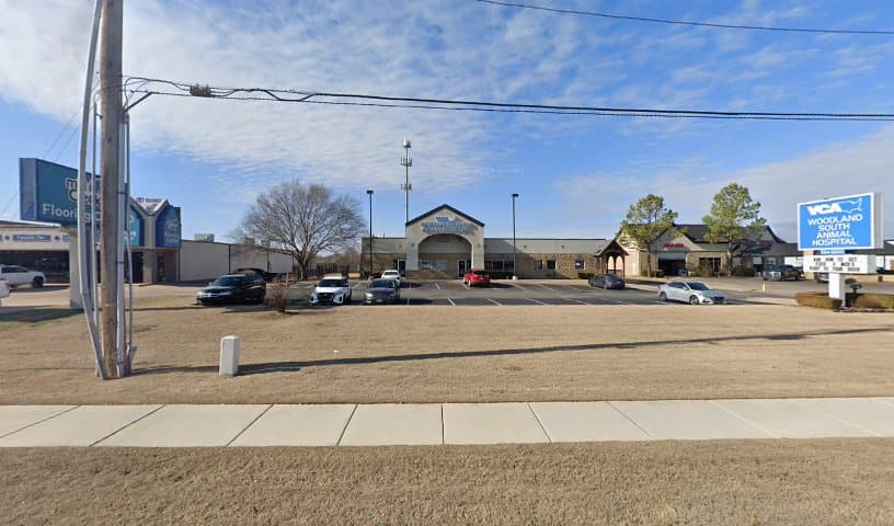 VCA Woodland South Animal Hospital