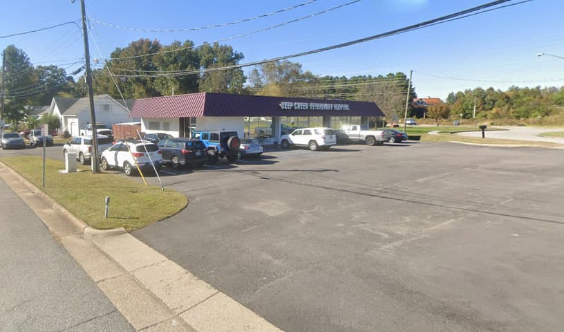Deep Creek Veterinary Hospital