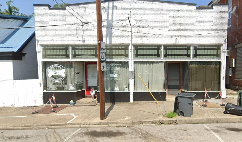 Main Street Pet Salon - Formerly Fur Nails & Tails Pet Salon