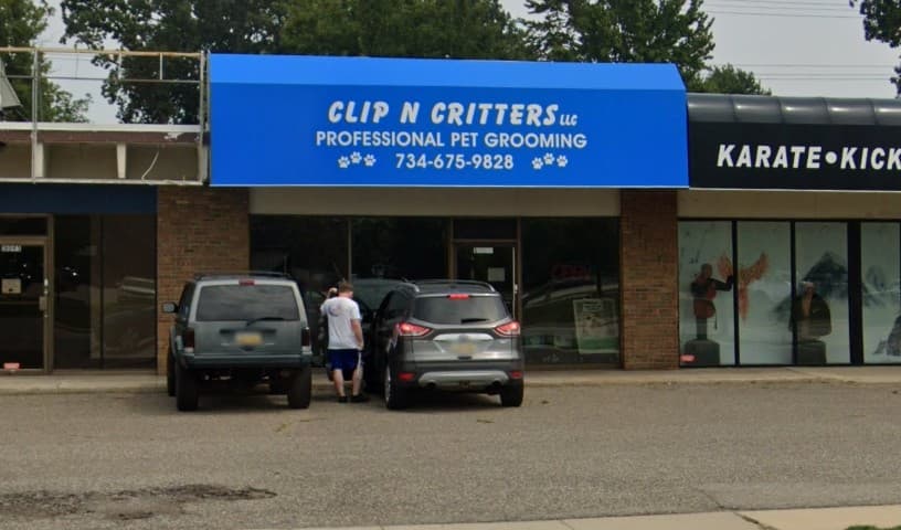 Clip N Critters LLC