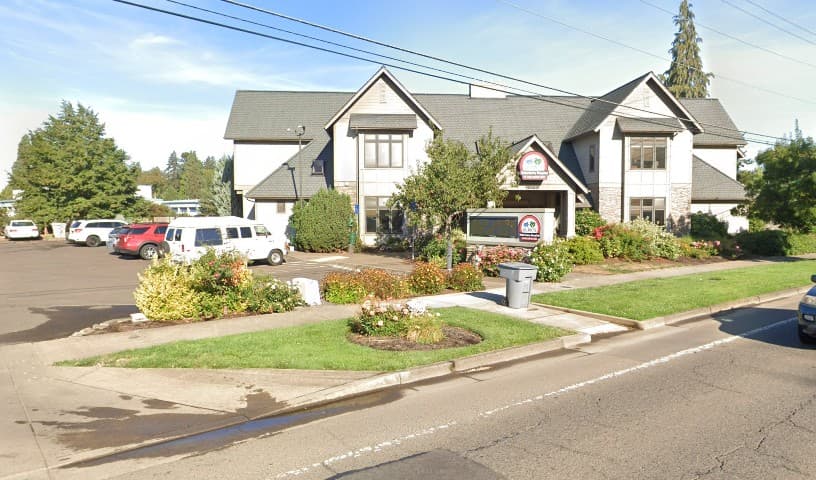 Willamette Veterinary Clinic: Cox Kristina DVM