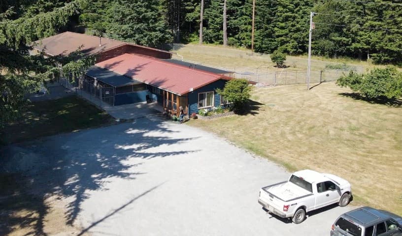 Riverview Kennels